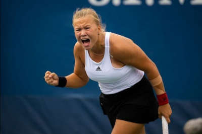 Теннис: четвертьфинал Adelaide Open &mdash; Шнайдер против Наварро, прямая текстовая онлайн-трансляция