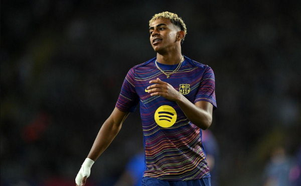 УЕФА &quot;с неохотой&quot; разрешил &quot;Милану&quot; и &quot;Барселоне&quot; провести матч за границей