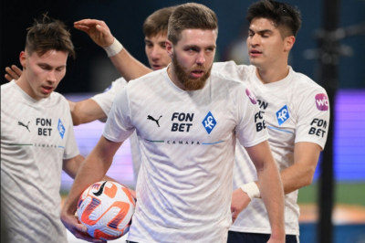 Динамо&quot; без сопротивления уничтожило &quot;Крылья Советов