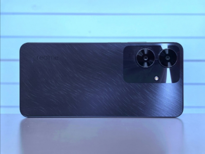 Обзор 8 самых популярных смартфонов 2025 года