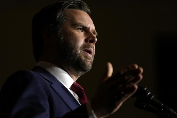 Трамп рассматривает введение пошлин против Китая из-за покупок российской нефти