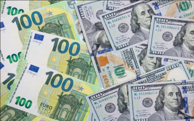 Доллар на Мосбирже впервые за три месяца превысил ₽82, евро — ₽95