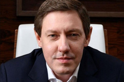 Глава Федерации фигурного катания Москвы заочно арестован после бегства из России